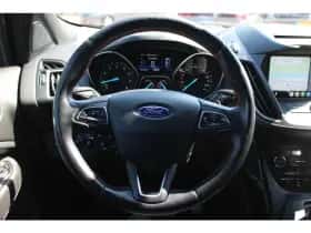 Ford Kuga (2018) thumbnail 8