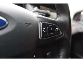 Ford Focus (2015) thumbnail 15