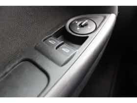 Ford Focus (2015) thumbnail 16