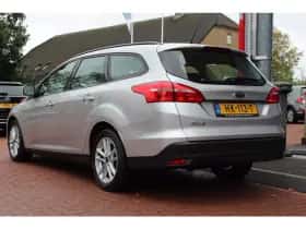 Ford Focus (2015) thumbnail 3