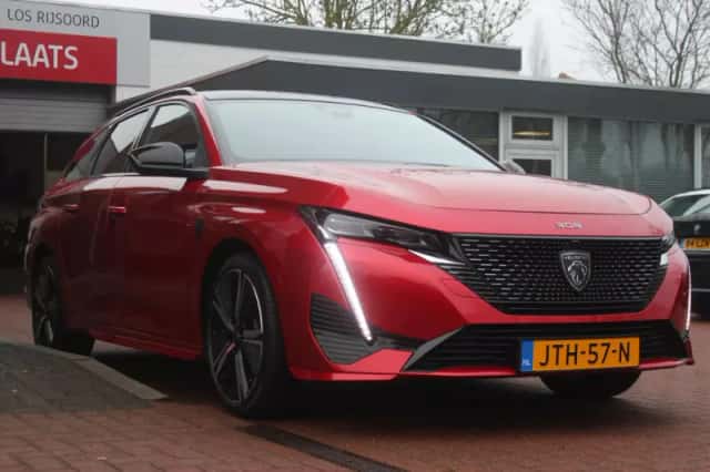 Peugeot 308 (2022) thumbnail 6