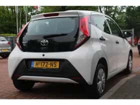 Toyota Aygo (2020) thumbnail 5