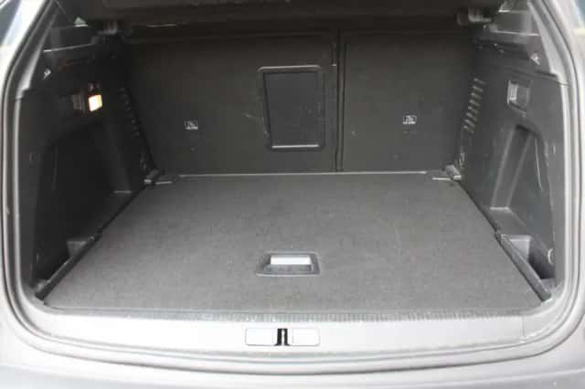 Peugeot 3008 (2021) thumbnail 16