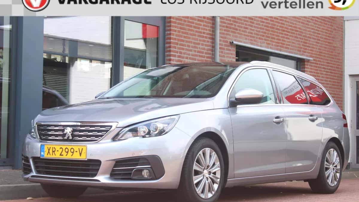 Peugeot 308 (2019) — foto 1