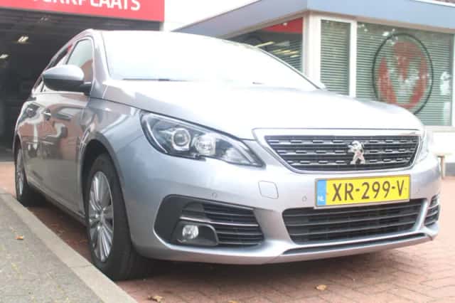 Peugeot 308 (2019) thumbnail 6