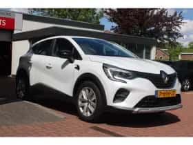 Renault Captur (2022) thumbnail 6