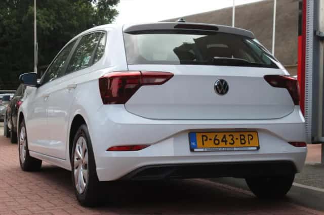 Volkswagen Polo (2022) thumbnail 3