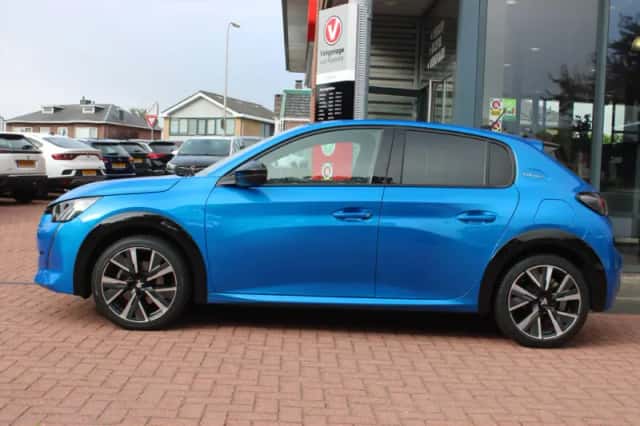 Peugeot 208 (2020) thumbnail 2