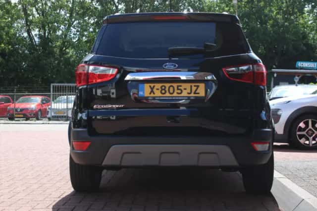 Ford EcoSport (2019) thumbnail 4