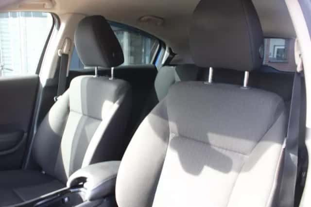 Honda HR-V (2015) thumbnail 12