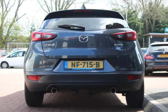 Mazda CX-3 (2017) thumbnail 3