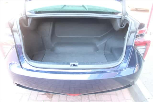 Toyota Mirai (2016) thumbnail 16