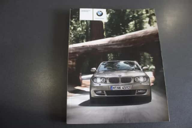 BMW 1-Serie (2012) thumbnail 16