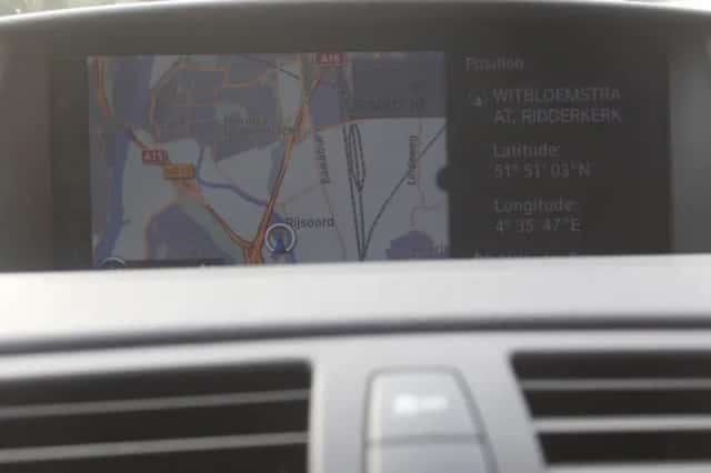BMW 1-Serie (2012) thumbnail 9