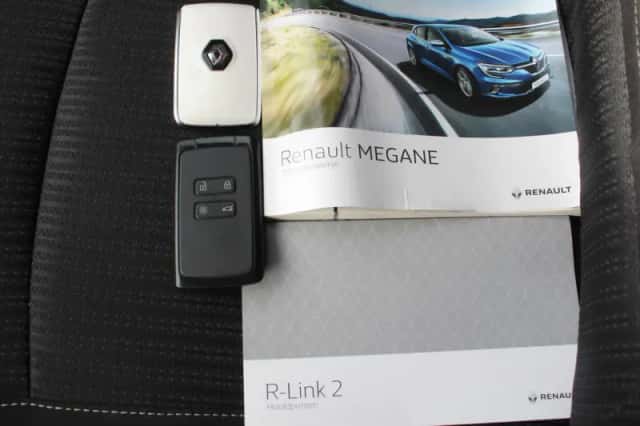 Renault Mégane (2017) thumbnail 19