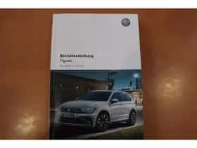 Volkswagen Tiguan (2017) thumbnail 15