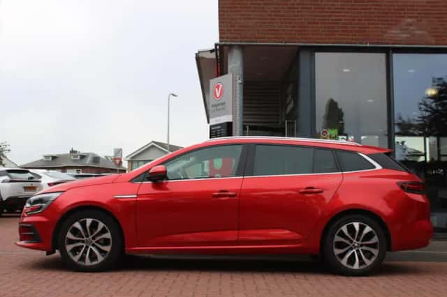Renault Mégane (2023) thumbnail 2