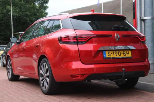 Renault Mégane (2023) thumbnail 3