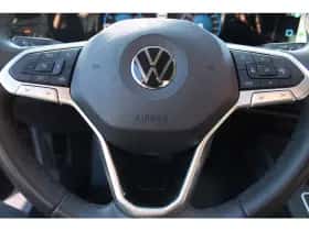 Volkswagen Golf (2022) thumbnail 12