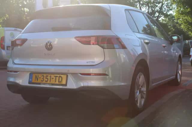 Volkswagen Golf (2022) thumbnail 5