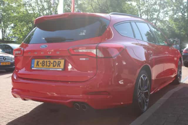 Ford Focus (2020) thumbnail 6