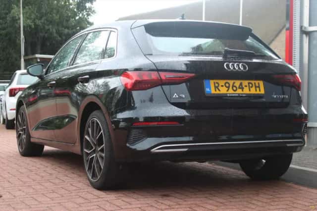Audi A3 (2022) thumbnail 3