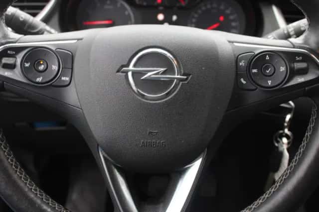 Opel Grandland X (2019) thumbnail 12