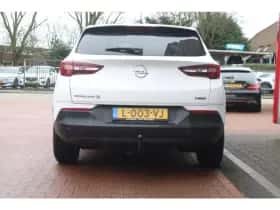 Opel Grandland X (2019) thumbnail 4