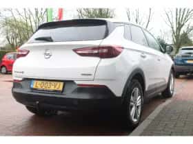 Opel Grandland X (2019) thumbnail 5