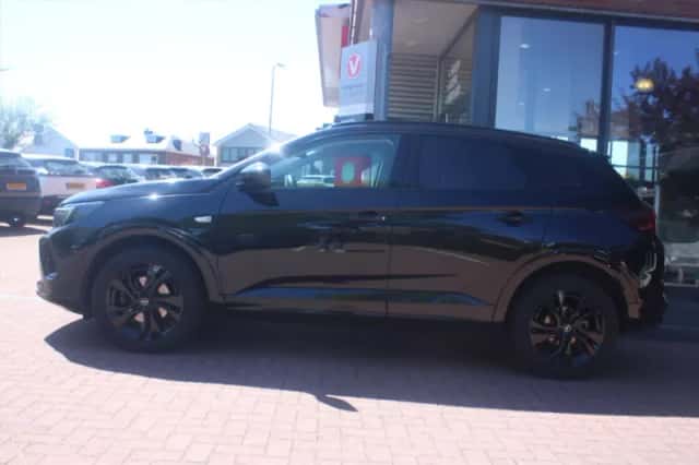 Opel Grandland (2022) thumbnail 2
