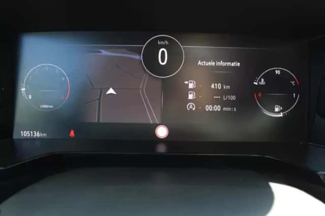 Opel Grandland (2022) thumbnail 12