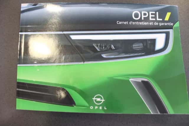 Opel Grandland (2022) thumbnail 19
