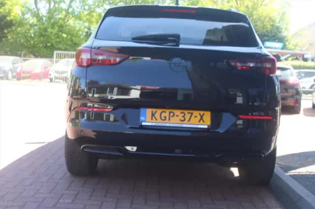 Opel Grandland (2022) thumbnail 4