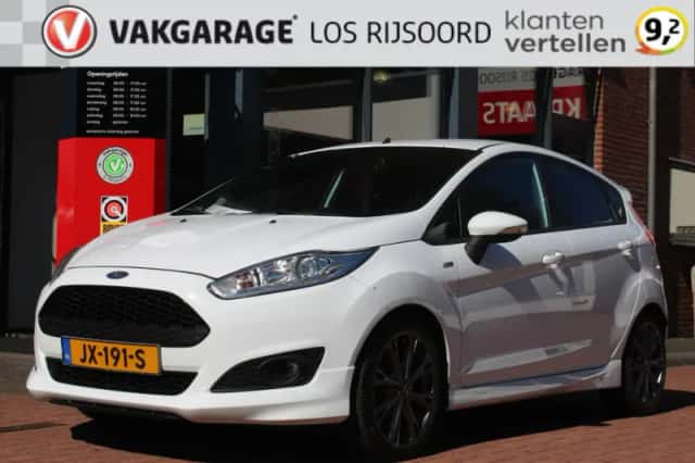 Ford Fiesta (2016) thumbnail 1