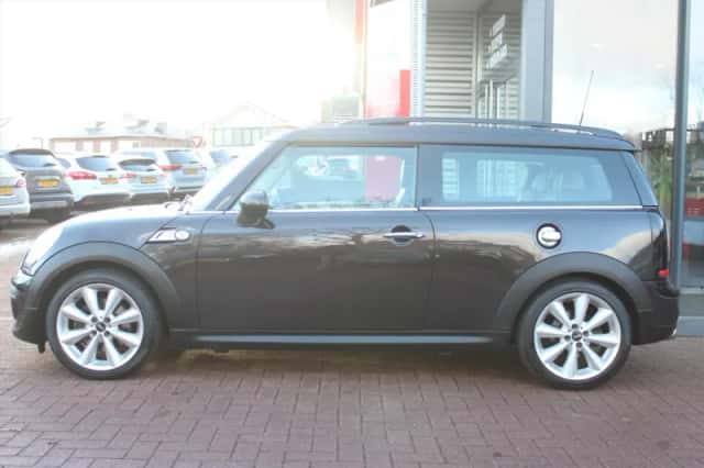 MINI Cooper S (2013) thumbnail 2