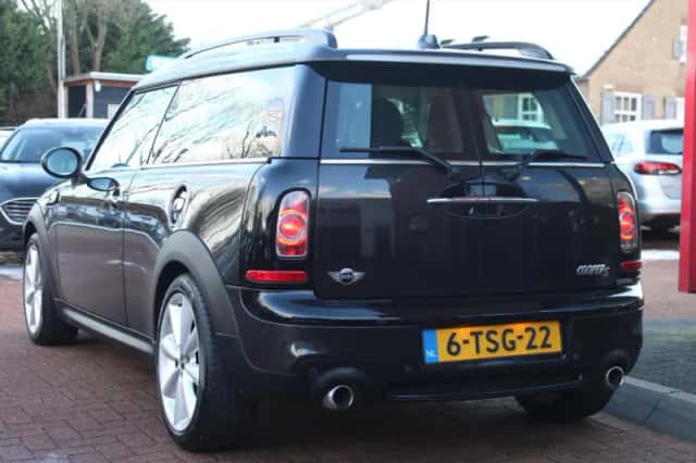 MINI Cooper S (2013) thumbnail 3