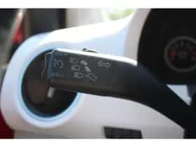 SEAT Mii (2014) thumbnail 11