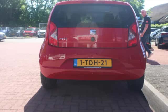 SEAT Mii (2014) thumbnail 4