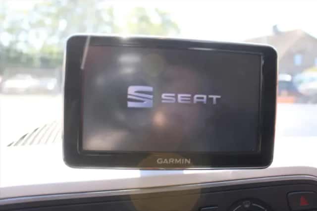 SEAT Mii (2014) thumbnail 8