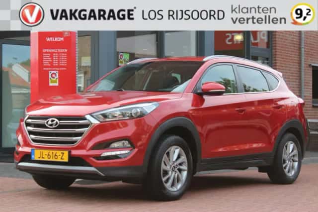 Hyundai Tucson (2016) thumbnail 1