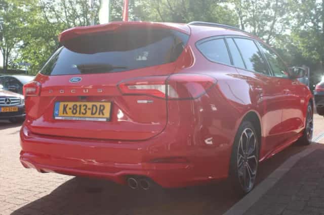 Ford Focus (2020) thumbnail 5