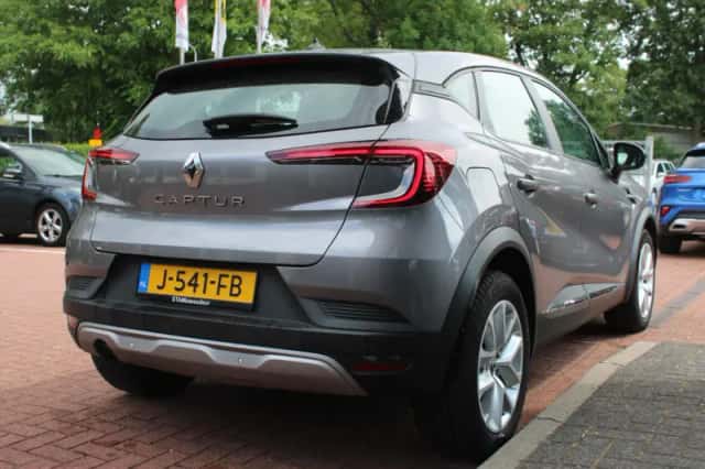 Renault Captur (2020) thumbnail 5