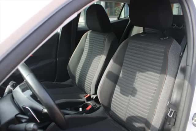 Peugeot 2008 (2020) thumbnail 13