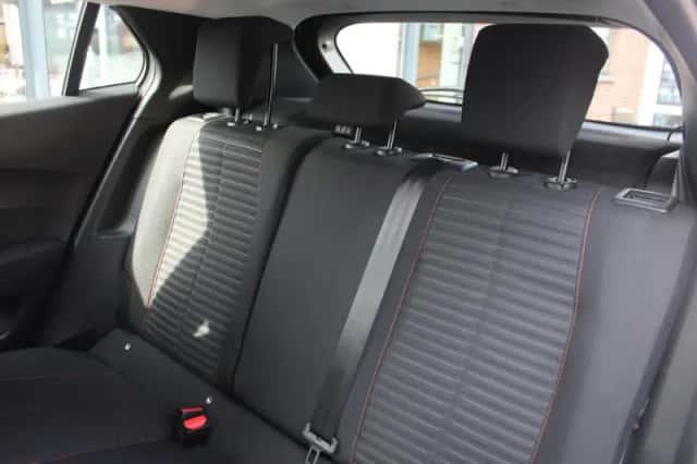 Peugeot 2008 (2020) thumbnail 14
