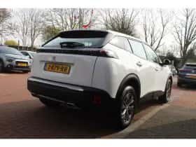 Peugeot 2008 (2020) thumbnail 5