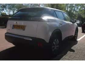 Peugeot 2008 (2021) thumbnail 5