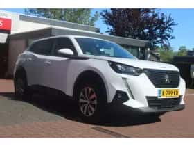 Peugeot 2008 (2021) thumbnail 6