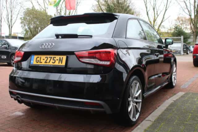 Audi A1 (2015) thumbnail 5