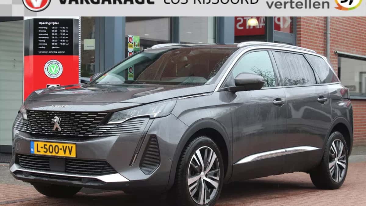 Peugeot 5008 (2021) — foto 1