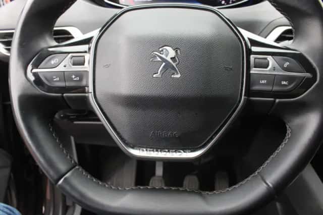 Peugeot 5008 (2021) thumbnail 14